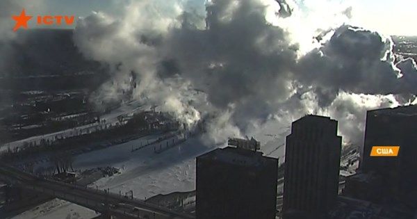 Погодные аномалии: -50 в США, в Польше людей спасают от лавины