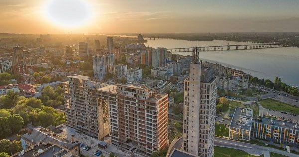 Дніпровська чи Січеславська: з глибин історії