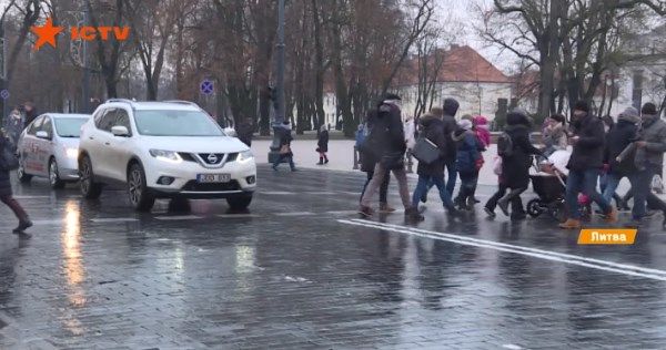 Від 12 до 300 євро: як у Литві карають пішоходів і водіїв