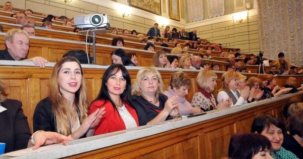 Депутаты встретились в Харькове с интеллектуальной элитой страны — Грановский