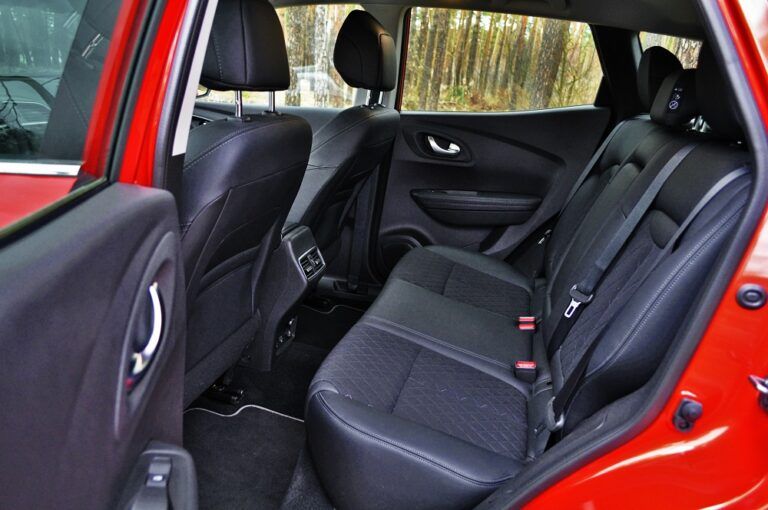 Тест-драйв Renault Kadjar: новинки з французької кухні Фото 11