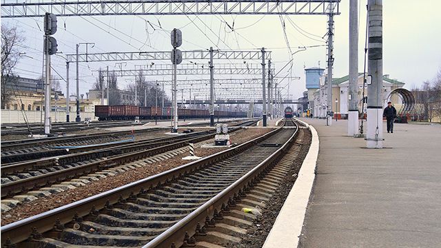 Вокзали Укрзалізниці: як вирішуватимуть питання з маленькими станціями