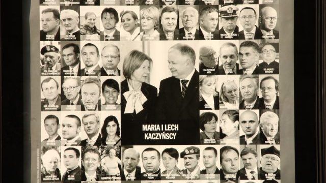 На борту самолета Качиньского нашли тротил — Великобритания