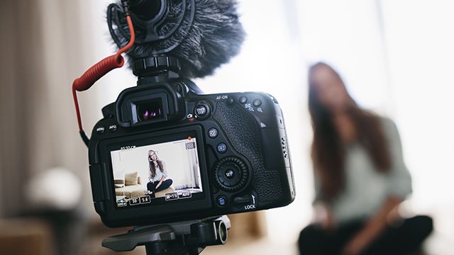 Еротична фотосесія в КПІ: чому суспільство не готове до такого