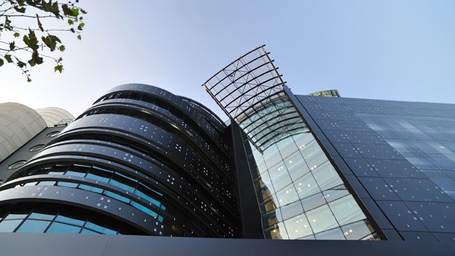 В Україні скасували обмеження у висоті для торговельних залів