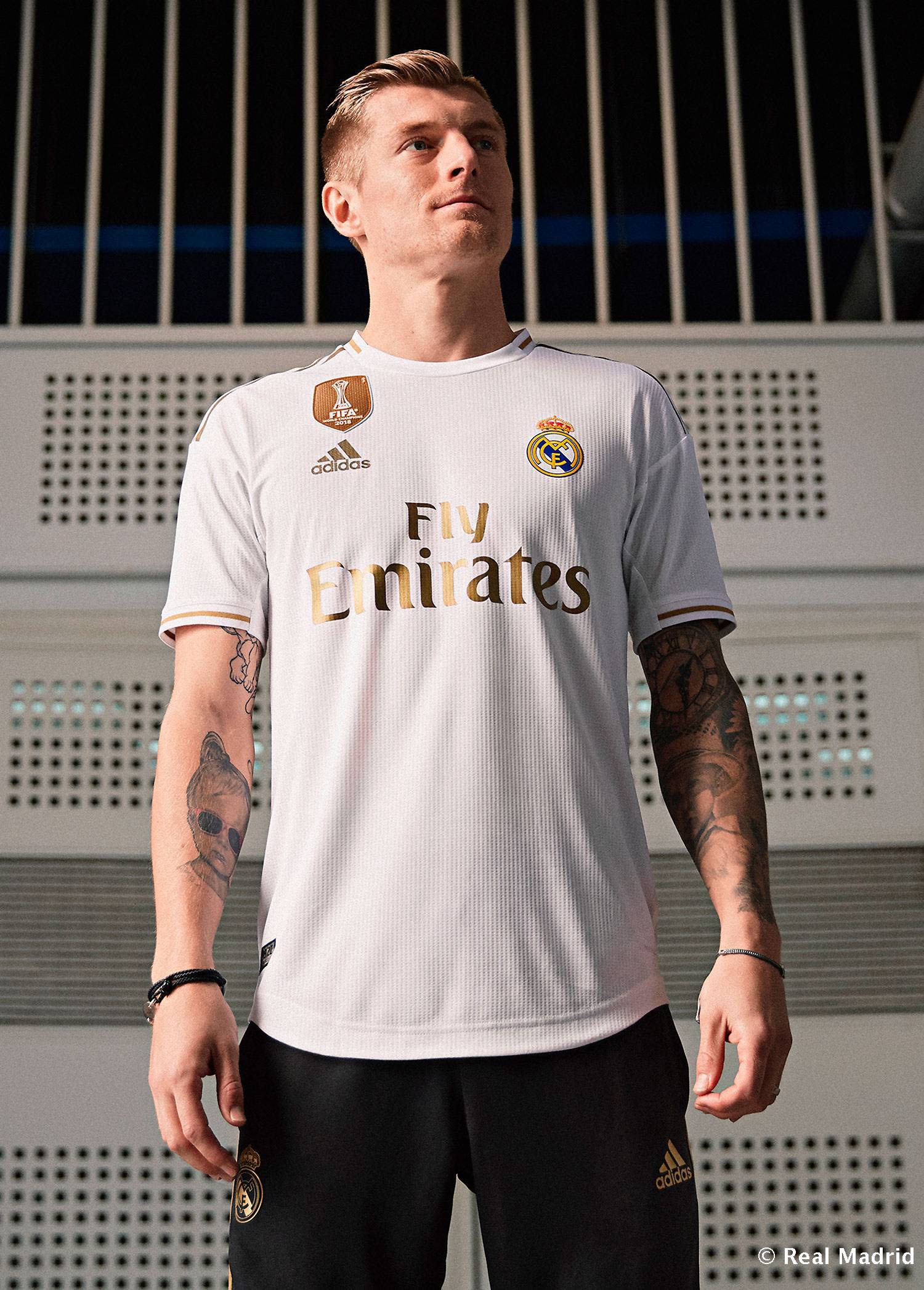 Home-Jersey_Vazquez_alluse