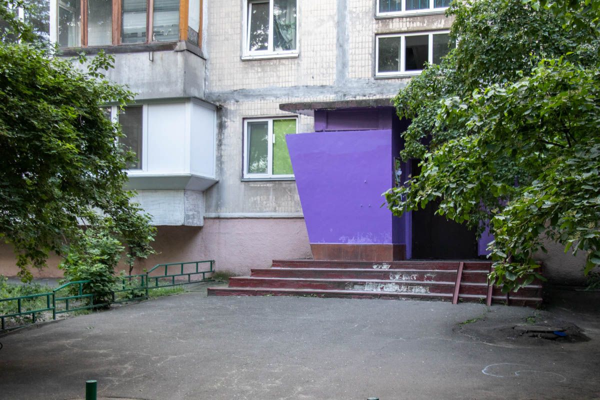 У Києві студент вистрибнув із шостого поверху