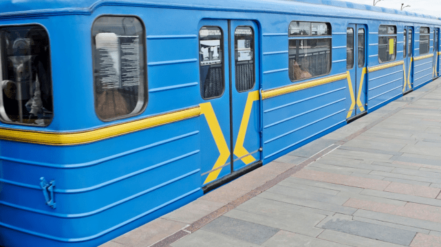 Концерт KISS у Києві – як буде працювати метро