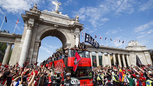 Чемпионский парад Торонто Репторс