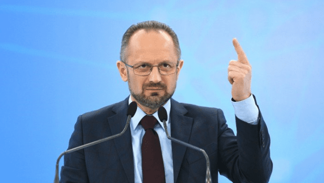 Роман Безсмертний повертається у ТКГ у Мінську