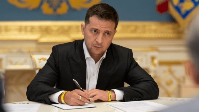 Зеленський підписав указ про проведення основних реформ