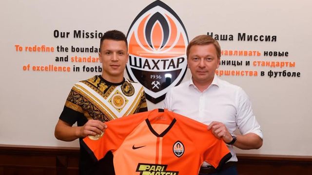 Евгений Коноплянка перешел в Шахтер