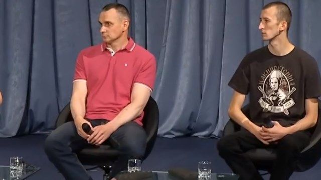 Пытки и предложения госизмены: Сенцов и Кольченко вспомнили жизнь в плену