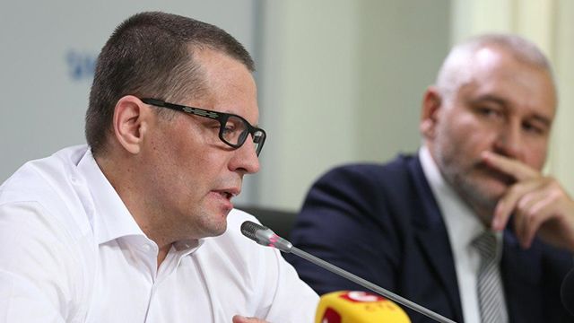 Сущенко збирається продати свої картини, щоб допомогти українським полоненим