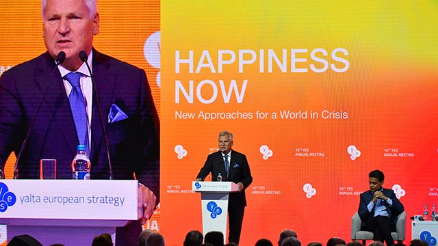 Не переймайтесь – будьте щасливі: Квасневський закрив 16-ту конференцію YES 2019