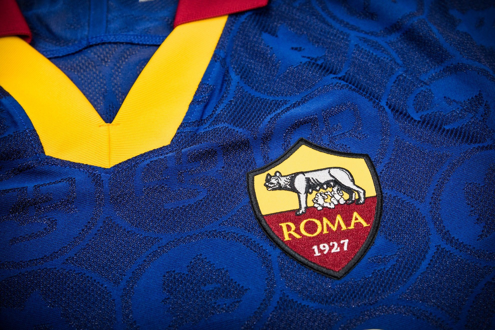 Фото: AS Roma Рома резервный комплект