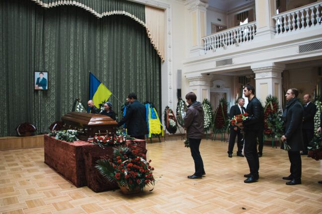 Похорон Кутового