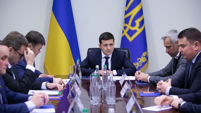 Без своих и чужих. Как изменилась кадровая политика Зеленского Фото 4 зеленський зустріч набу