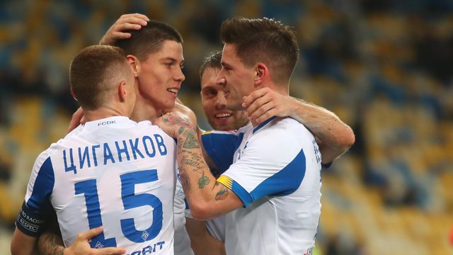 Попов поцеловал Вербича