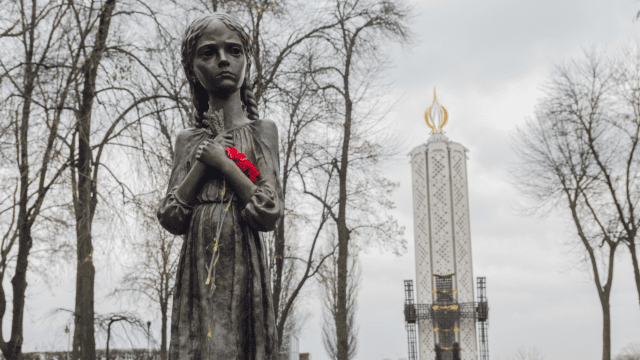 Визнання Голодомору геноцидом – 100 знакових подій в історії України