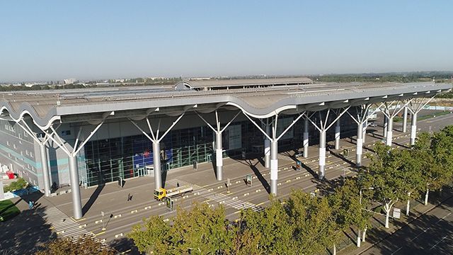 Аеропорт Одеси скасував рейси до 18.00 через аварію літака Turkish Airlines