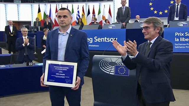 Сенцову вручили премию Сахарова