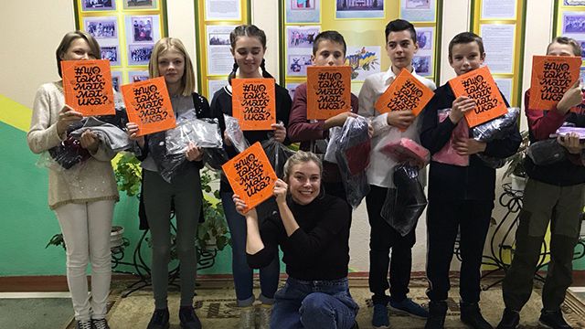 Книги ЛакіБукс поповнили фонд інтернату Чернівецької області