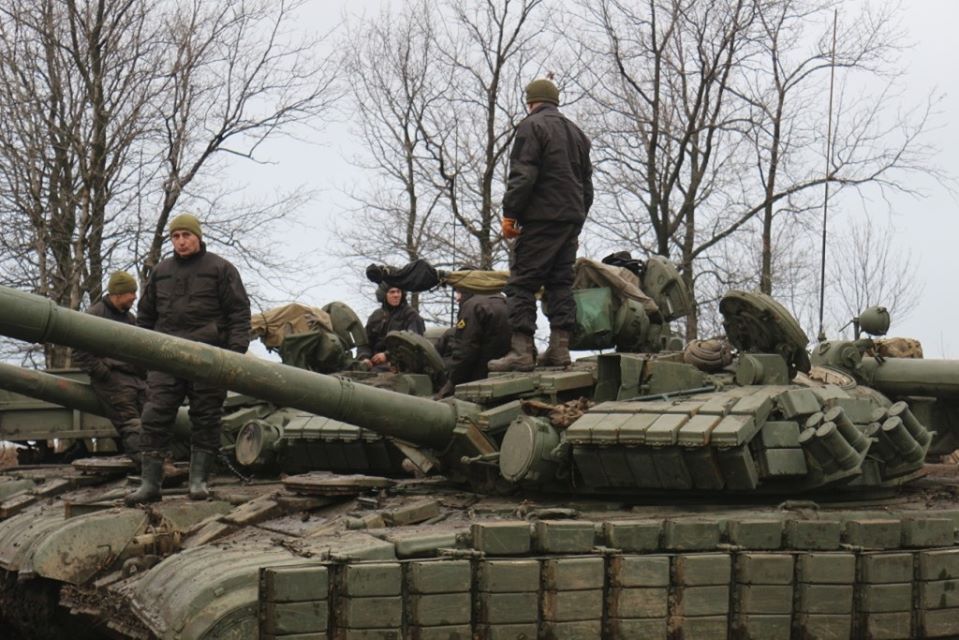 як танкісти на Донбасі вдосконалюють майстерність