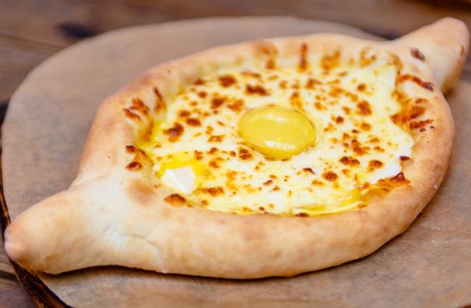 Аджарское хачапури и горы. Как провести уикенд в Грузии