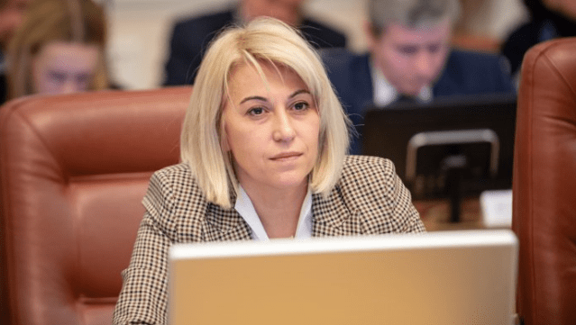 Алена Бабак уходит в отставку