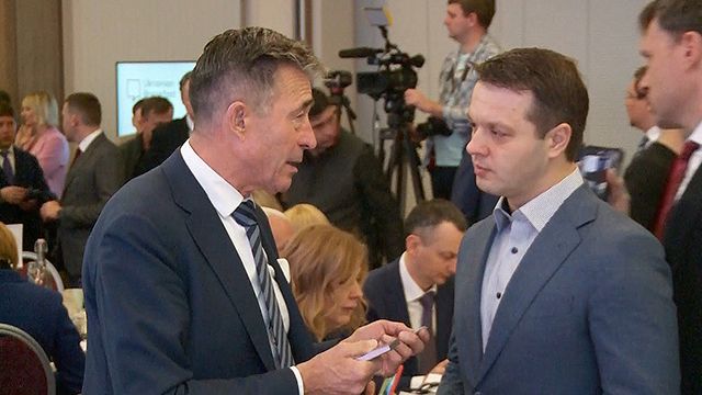 Не сходьте зі шляху реформ – екс-глава НАТО дав пораду Україні в Давосі