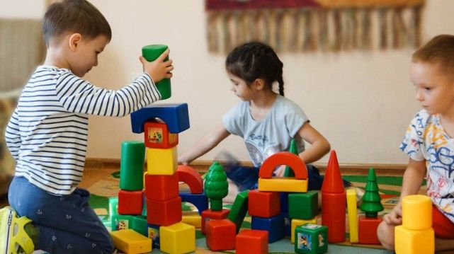У Києві не вистачає дитячих садків: причини та ціна приватних дошкільних закладів