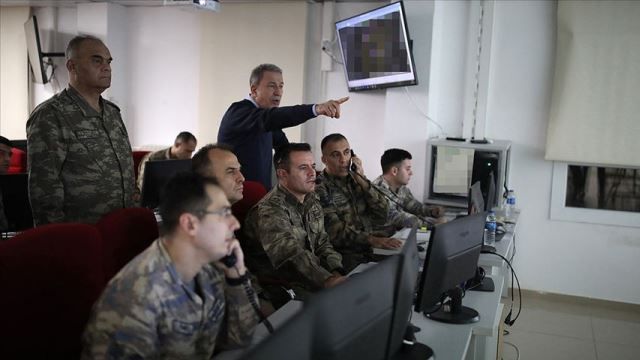 Российская авиация атаковала турецкий конвой в Сирии, убиты 33 военных