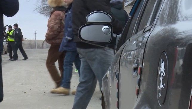 Урвався терпець. На Черкащині люди перекрили дорогу через ями
