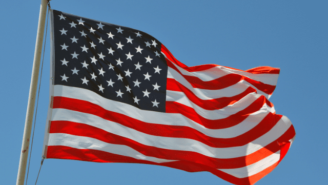 Відносини між США і Китаєм: Facebook відмовився прокладати кабель у Тихому океані