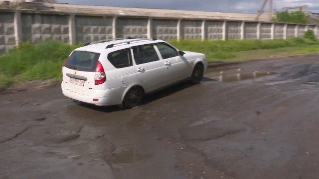 Ремонт дорог в Харькове: почему не везде латают пути