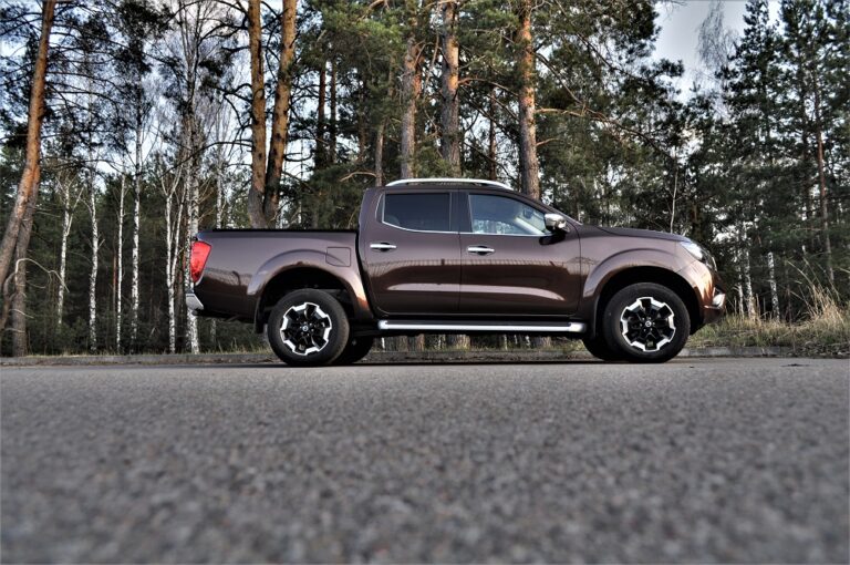 Тест-драйв Nissan Navara: пікап в українських умовах Фото 11