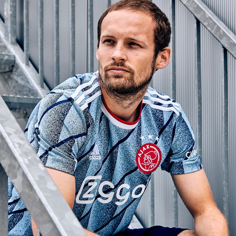 Фото: AFC Ajax Гостевая форма Аякса сезон-2020/21