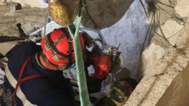 фото: ДСНС Взрыв на Позняках - последние новости из места