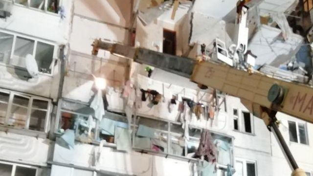 фото: ДСНС Взрыв на Позняках - последние новости из места