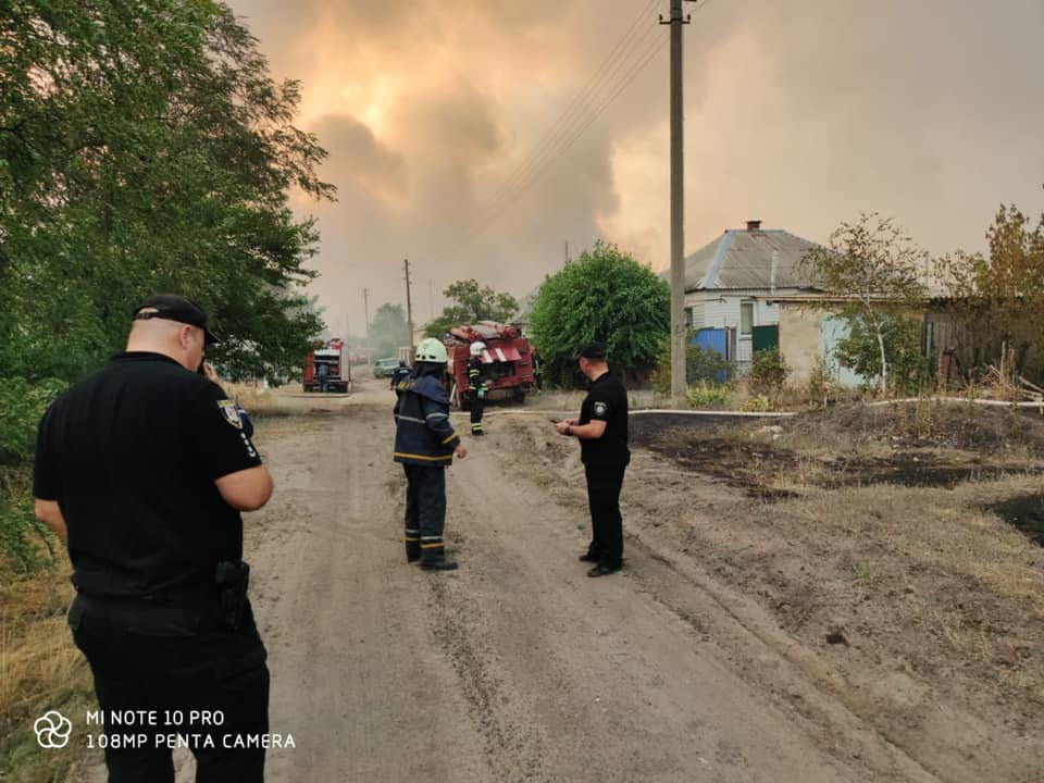 Может быть и поджог: почему горят леса в Луганской области Лесные пожары в Луганской области: названа предварительная причина