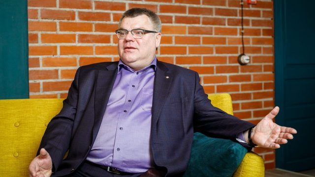 Выборы в Беларуси: что известно о кандидатах и какими будут результаты голосования Фото 7 Виктор Бабарико