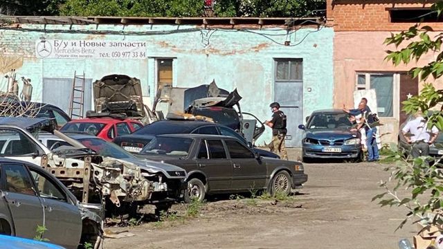 Захват заложника в Полтаве: преступник едет в сторону Киева