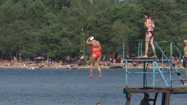 Обгородили парканом і зробили платним! Конфлікт на Шацьких озерах через пляж