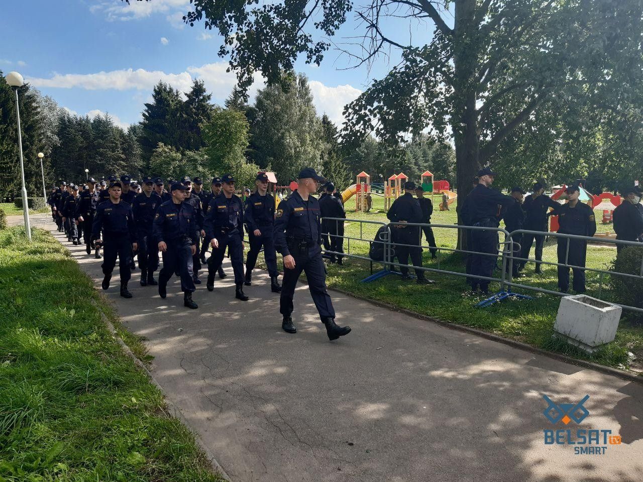 Протесты в Беларуси: в Минске более 30 тыс. человек вышли на улицы