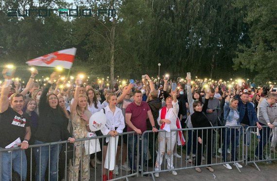 Протесты в Беларуси: в Минске более 30 тыс. человек вышли на улицы