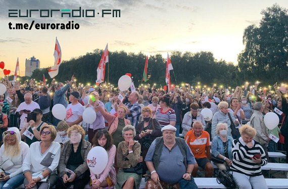 Протесты в Беларуси: в Минске более 30 тыс. человек вышли на улицы