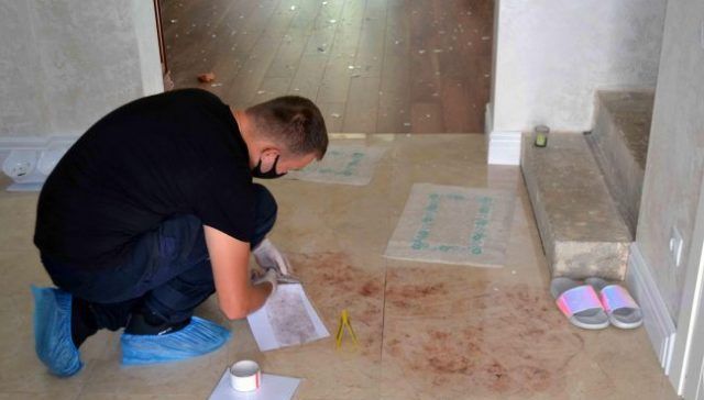 Возле Ровно женщина застрелила мужа и чуть не убила дочь Убийство на Ровенщине: женщина застрелила мужа и ранила дочь