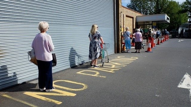 Велика Британія вводить жорсткий карантин