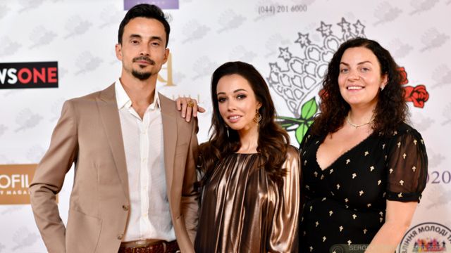 Залаштуки конкурсу Mrs. International: що змушувало чоловіків розстебнути ґудзики на сорочках Mrs. International: що змушувало чоловіків розстебнути ґудзики на сорочках